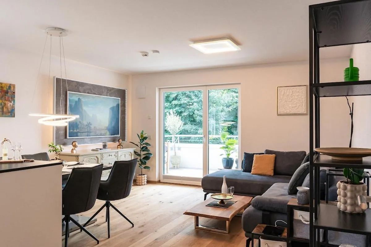 Exclusive Ferienwohnung Mit Balkon Und Wasserbett Kolbermoor