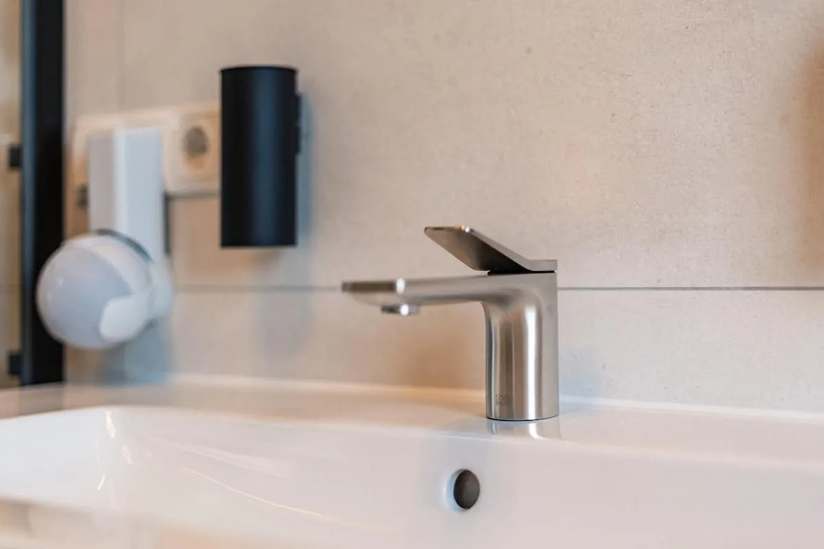 Lejlighed Exclusive Ferienwohnung Mit Balkon Und Wasserbett Kolbermoor